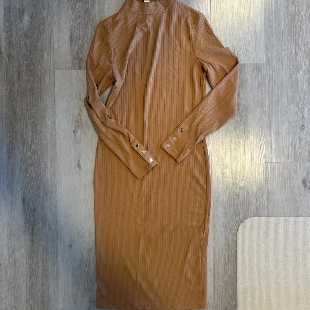 Women's clothes: mostly Zara, some Garage, Tommy Hilfiger, Aldo and River Island - Picture 14 of 14